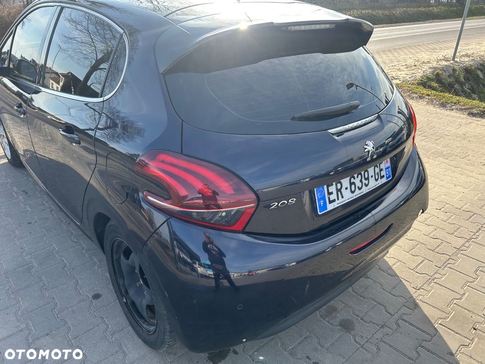 Peugeot 208