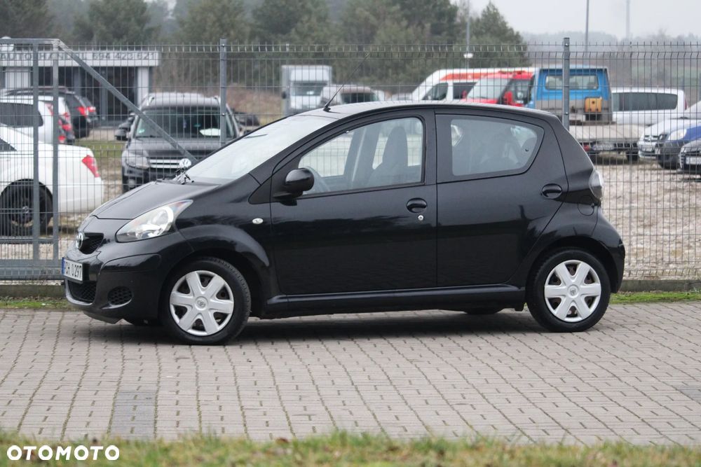 Toyota Aygo - 8
