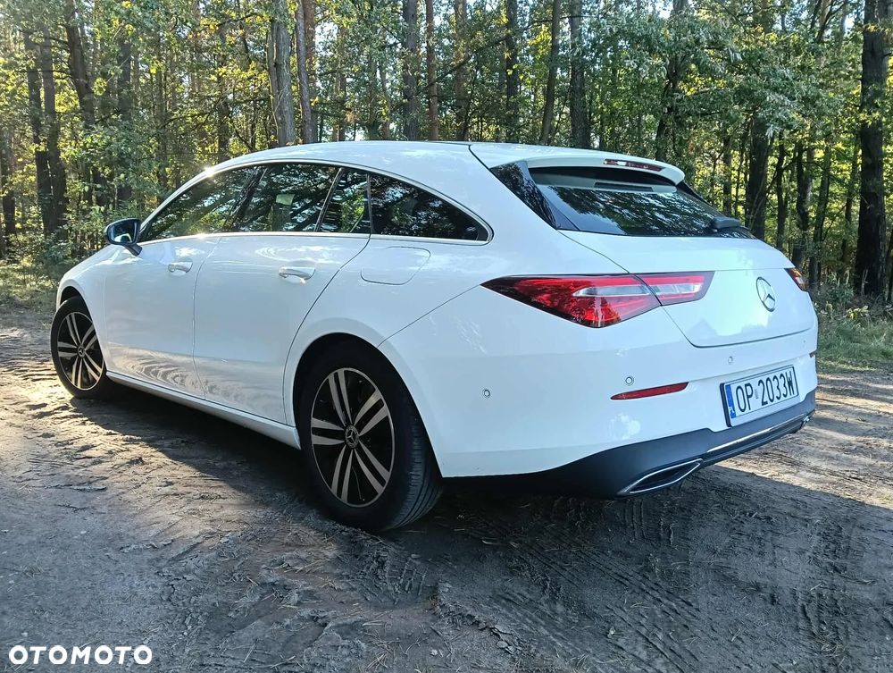 Mercedes-Benz CLA 200 d Shooting Brake 8G-DCT - 9