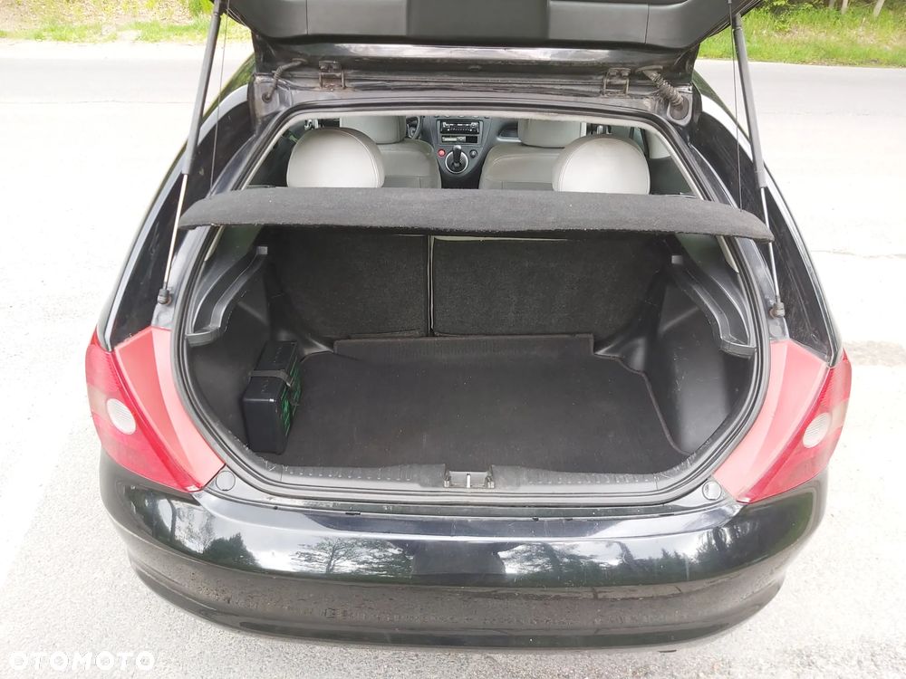 Honda Civic 1.4i S - 10