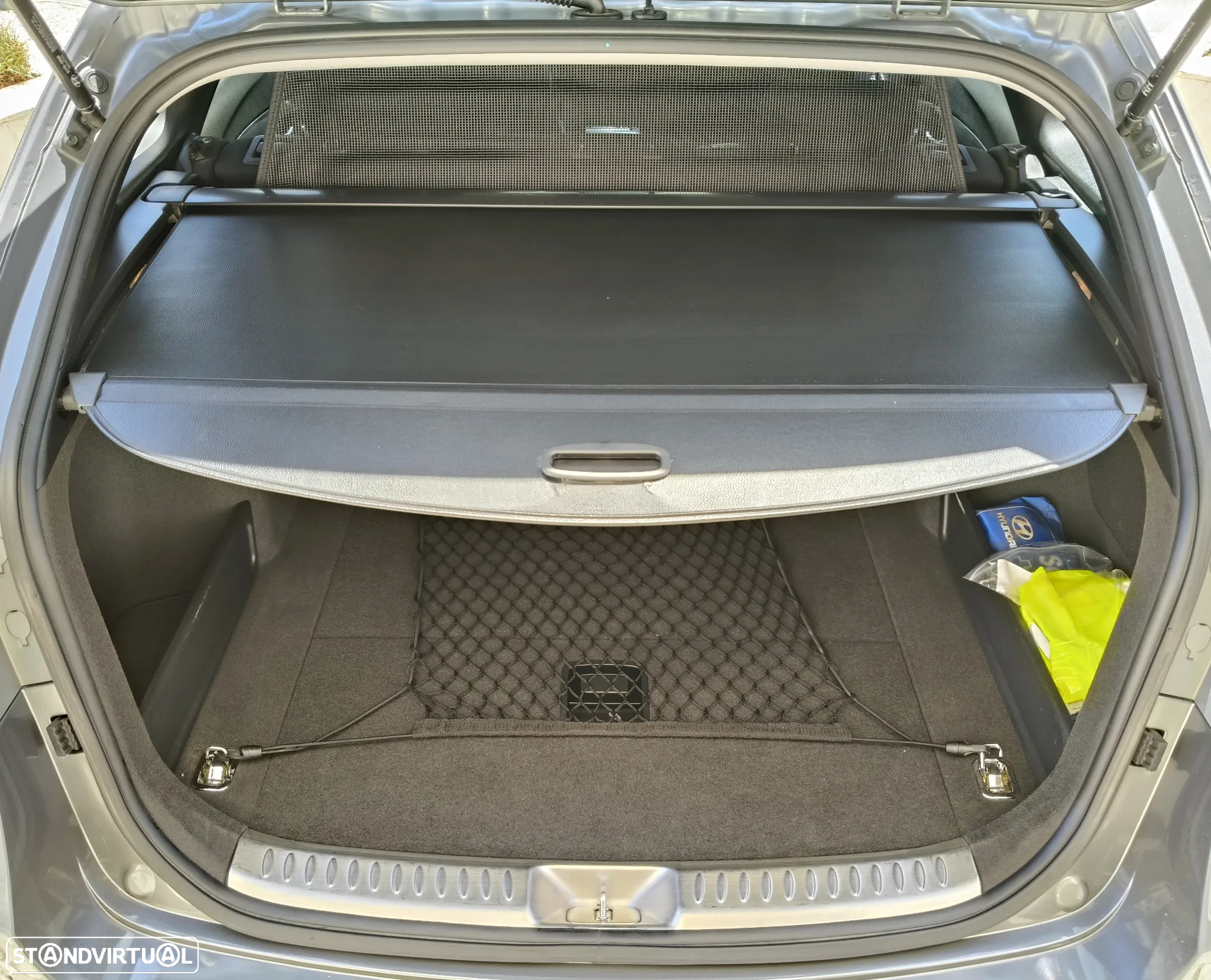 Hyundai i40 SW 1.7 CRDi Blue Comfort - 14