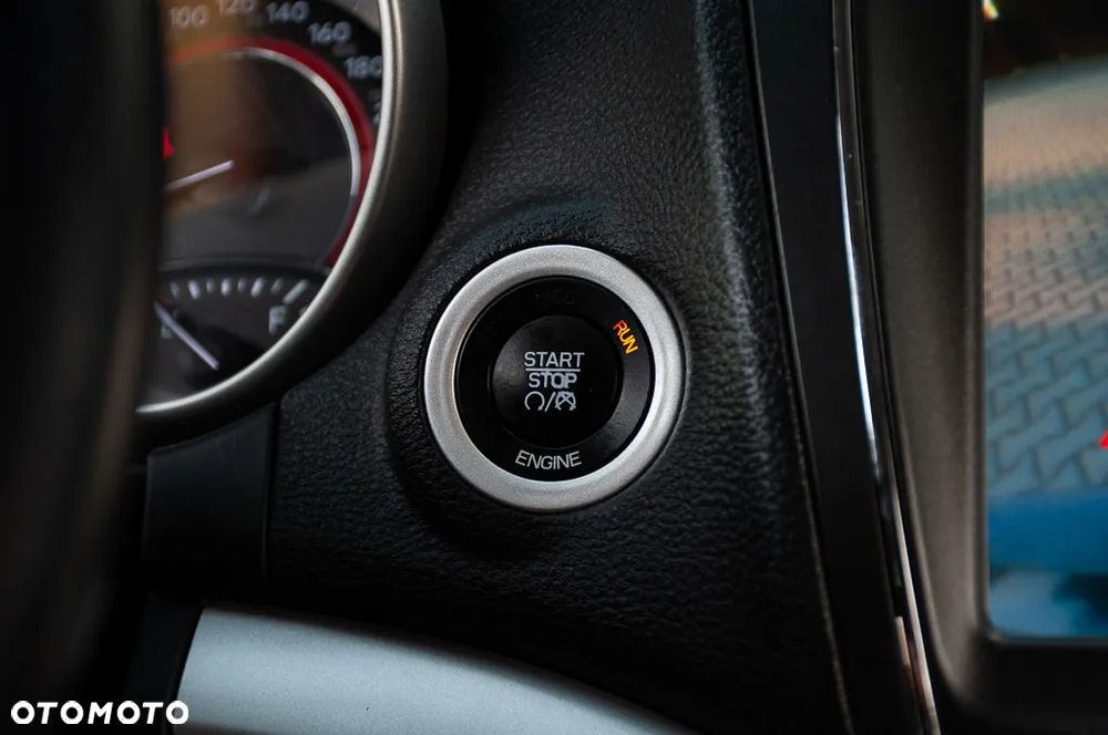 Fiat Freemont 2.0 Multijet 16V DPF Automatik Allrad Black Code - 39