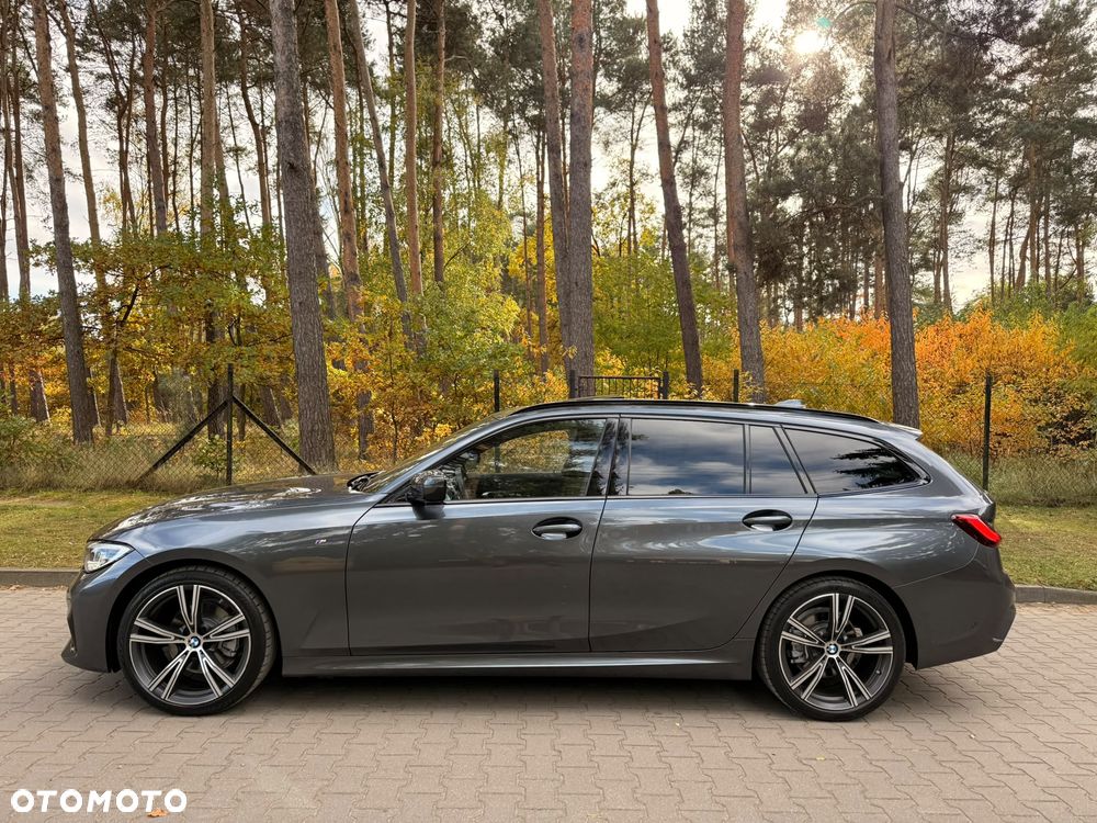BMW 3 Series 2021 photo 4