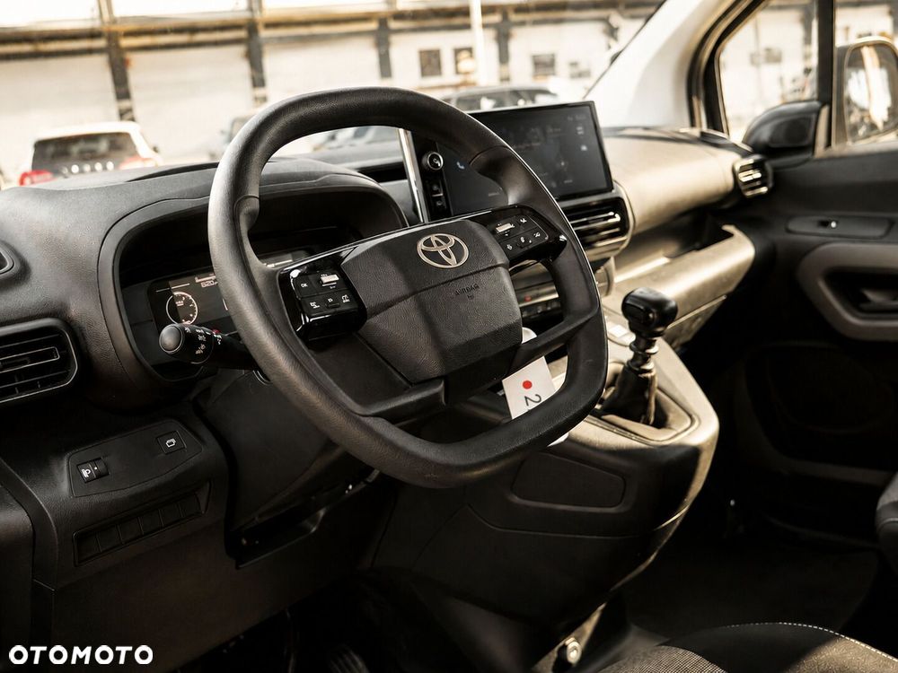 Toyota Proace City Verso Long 1.5 D-4D Business - 10