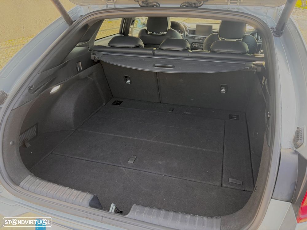 Kia ProCeed 1.6 CRDi GT Line 7DCT - 15