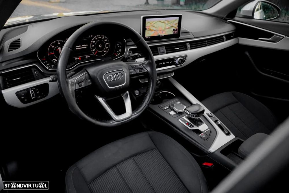 Audi A4 Avant - 14