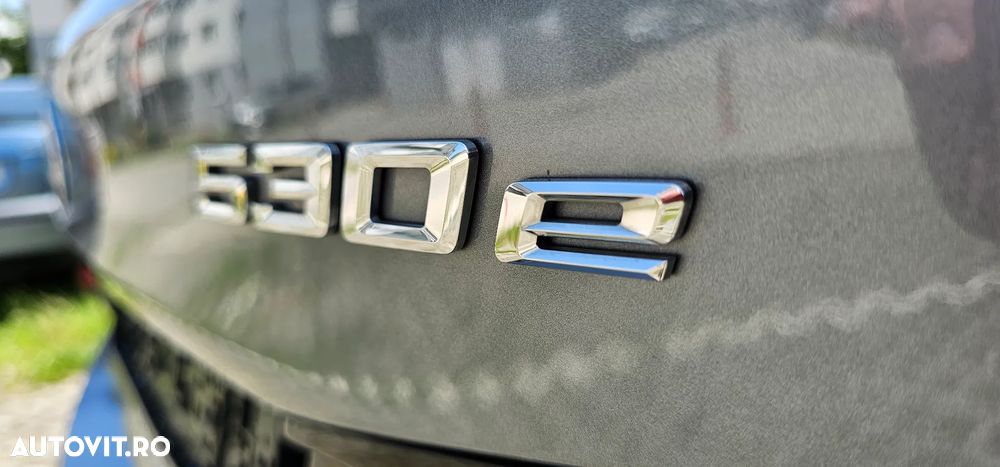 BMW Seria 5 530e xDrive AT PHEV - 24