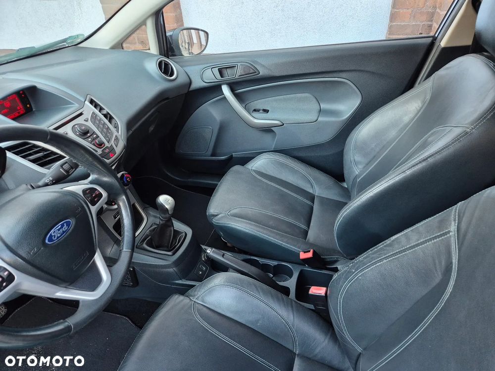 Ford Fiesta 1.6 Sport - 6