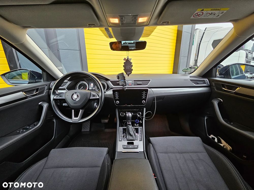 Skoda Superb 2.0 TDI 4x4 Style DSG - 12