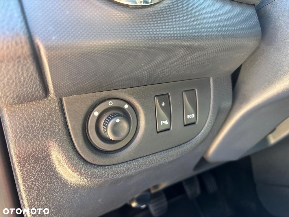 Dacia Sandero TCe 90 S&S Celebration - 20