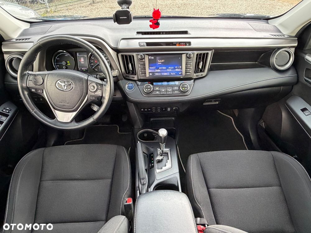 Toyota RAV4 - 12