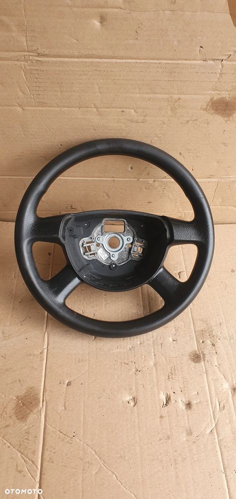 Kierownica czteroramienna VW Passat B6 3C04190911QB - 1