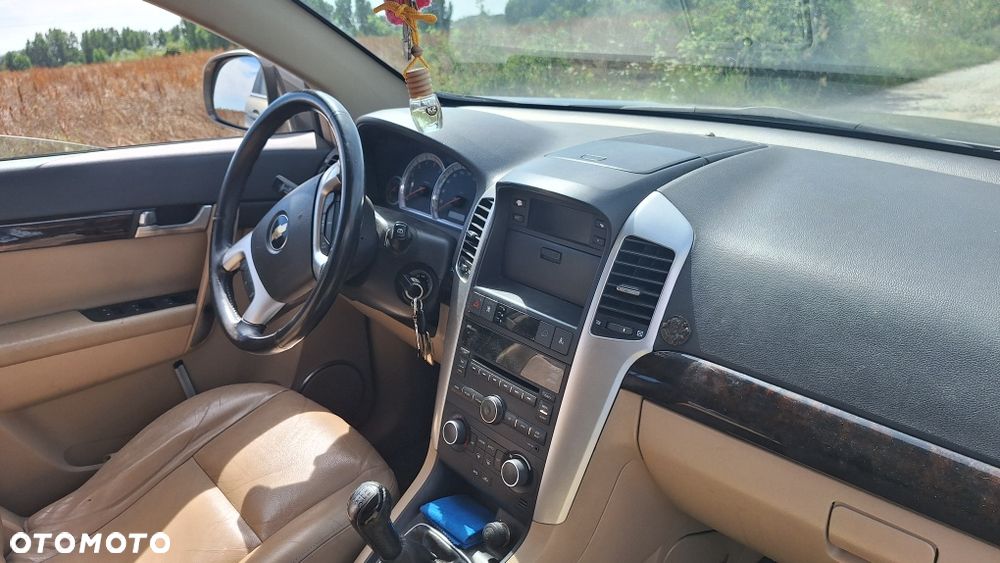 Chevrolet Captiva - 4