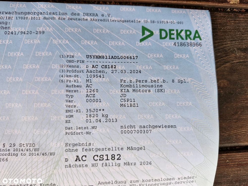 Kia Ceed 1.4 CVVT SW Dream-Team Edition - 12