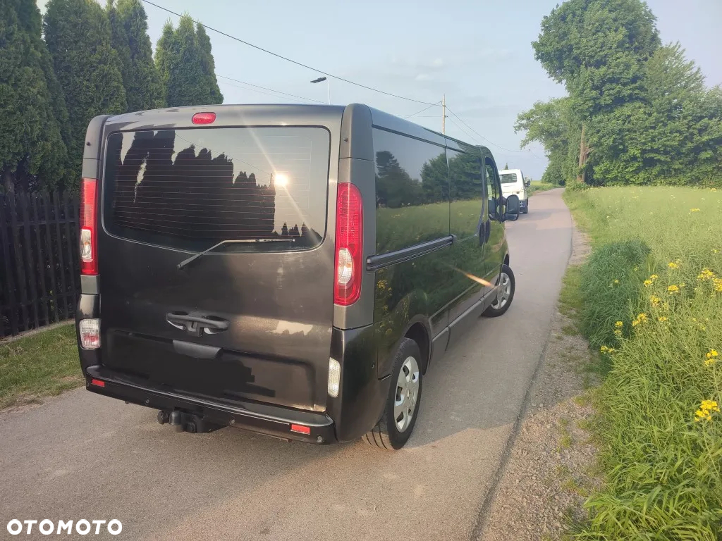 Renault Trafic - 12