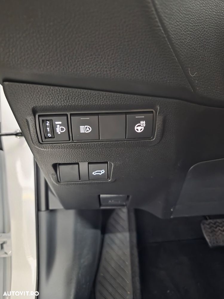 Toyota Corolla Cross 1.8I 2WD Dynamic - 16