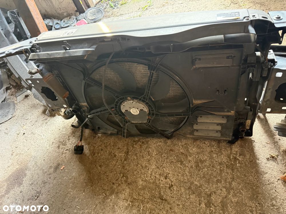 VW GOLF VII 1.6 TDI PAS PRZEDNI KOMPLETNY Z CHŁODNICAMI - 2