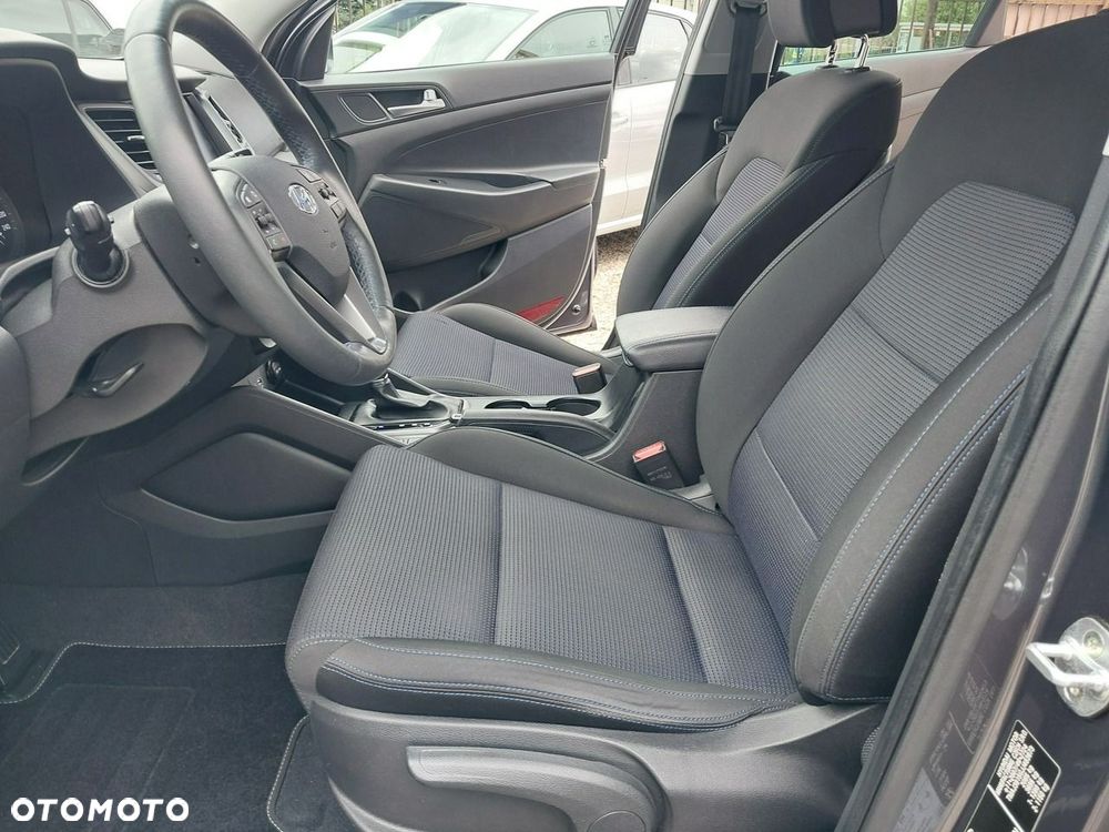 Hyundai Tucson 1.7 CRDI BlueDrive Comfort 2WD DCT - 25