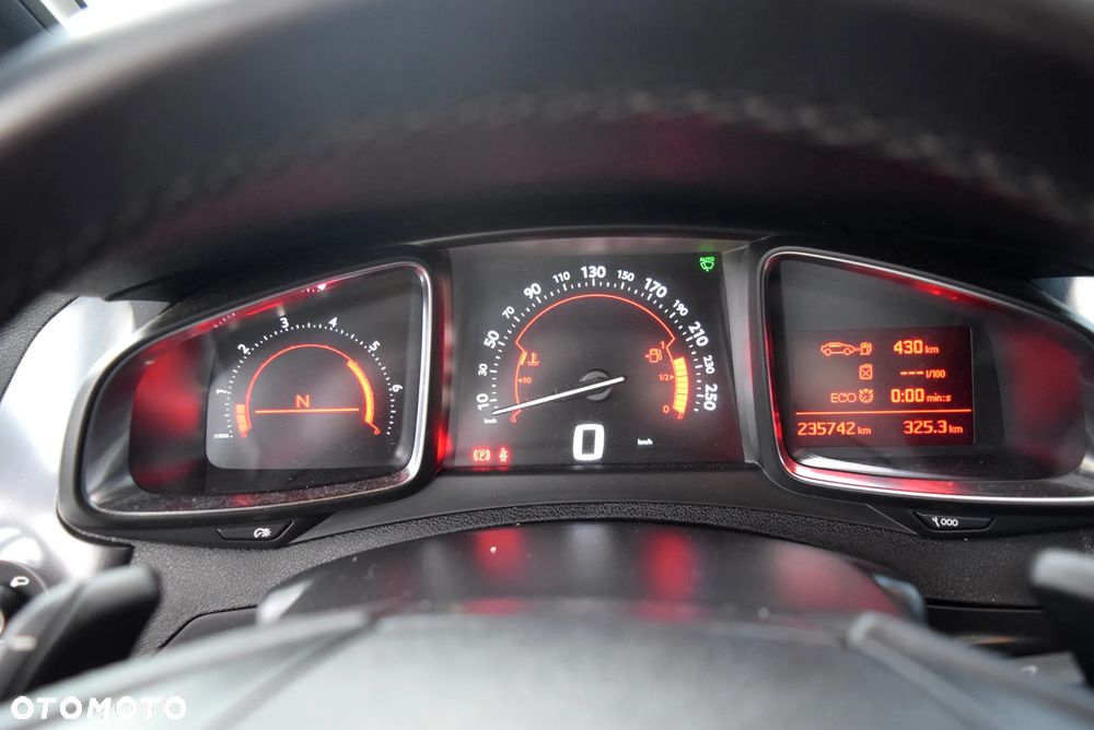 Citroën DS5 BlueHDi 120 Chic - 21