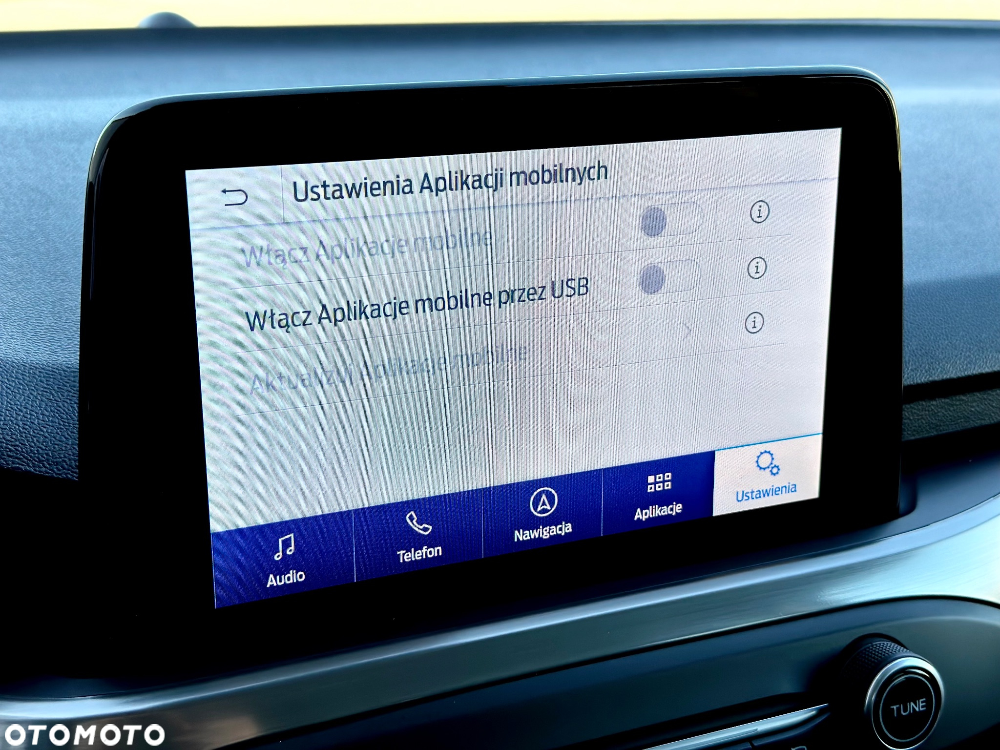 Ford Focus 2.0 EcoBlue Start-Stopp-System TITANIUM - 37