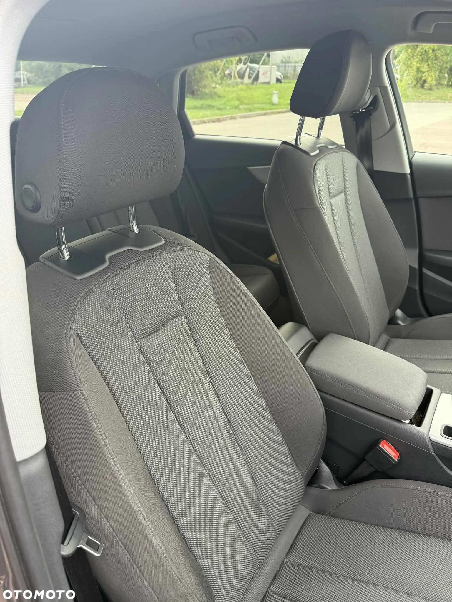 Audi A4 Limousine - 18