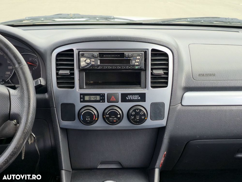 Suzuki Grand Vitara 2.0 TD Comfort Limited - 8