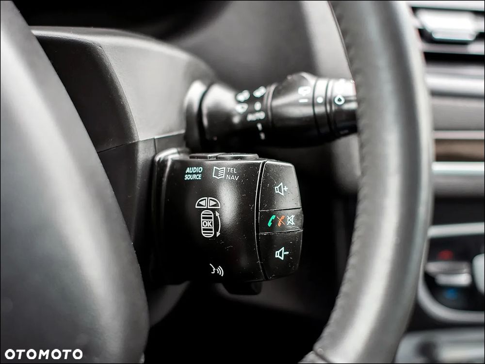 Renault Megane - 24