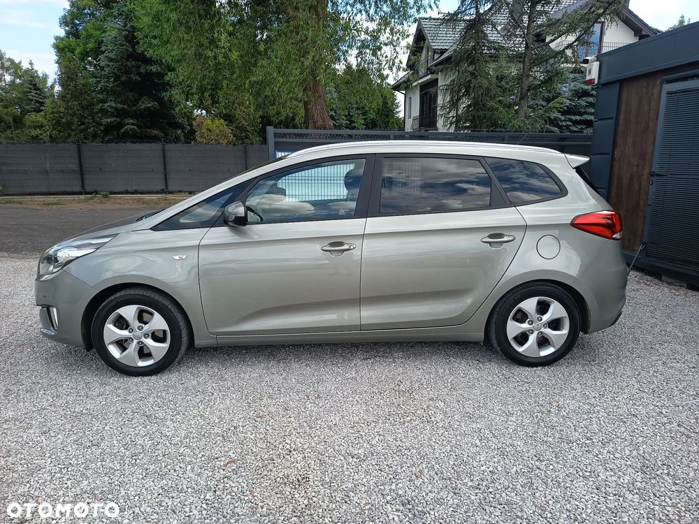 Kia Carens 1.6 GDI Dream-Team Edition - 6