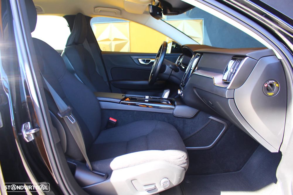Volvo V60 2.0 T6 AWD TE Inscription - 11