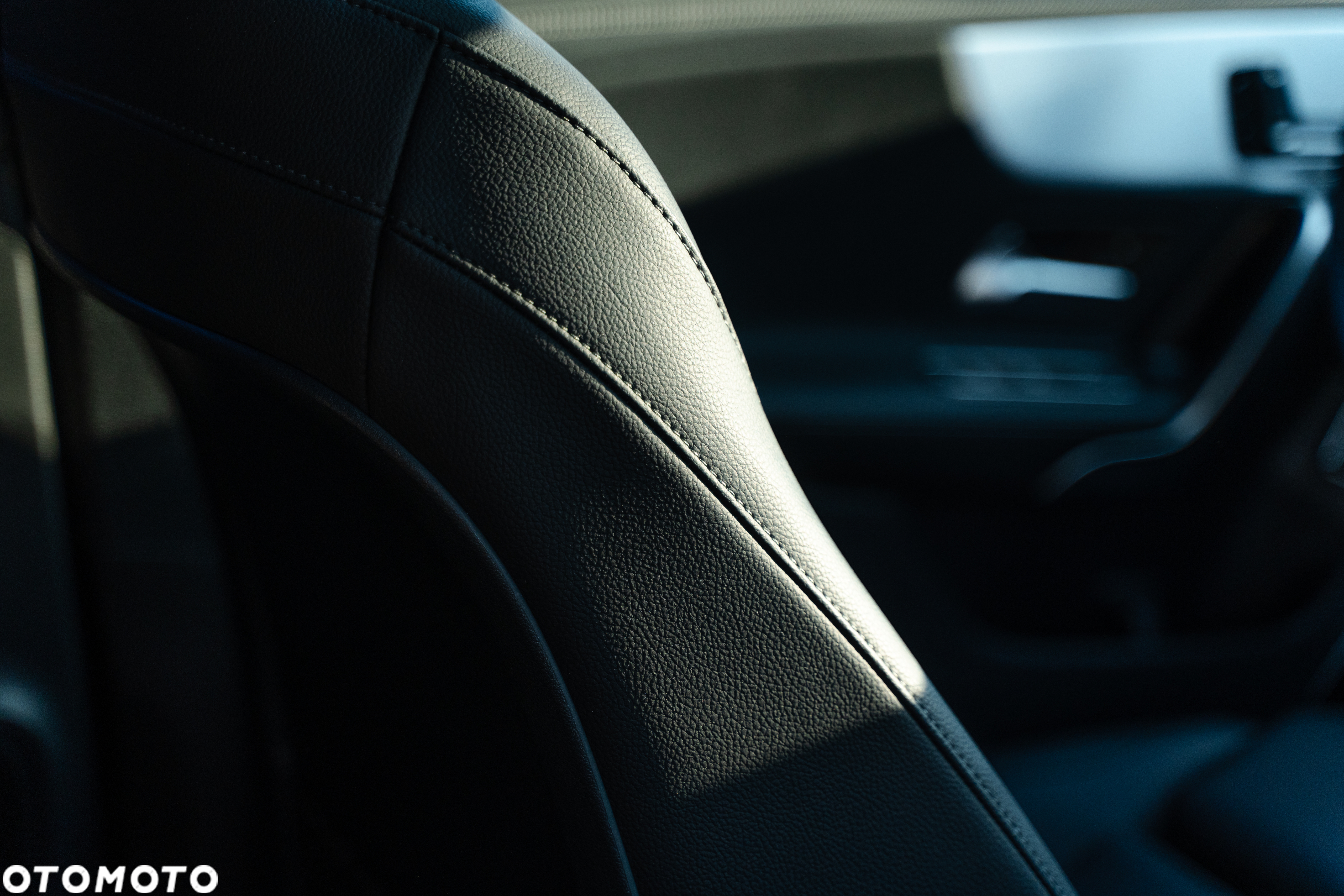 Mercedes-Benz CLA 250 7G-DCT - 10