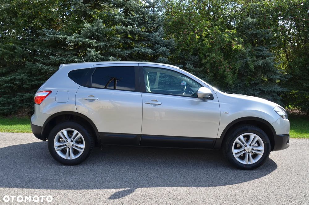Nissan Qashqai 1.6 Visia - 4