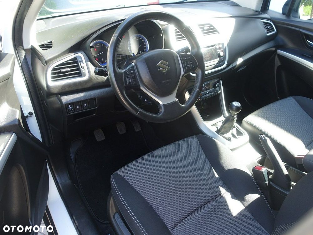 Suzuki SX4 S-Cross 1.6 Elegance - 6