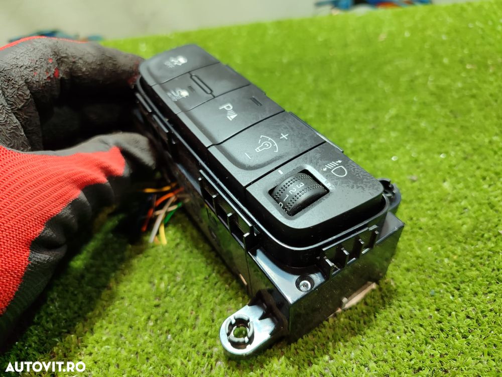 BLOC CONTROL LUMINI HYUNDAI KONA ELECTRIC 2022 COD OEM 93710-K4TE0TRY / 3Y81A6-1000 / 2021-2023 - 4