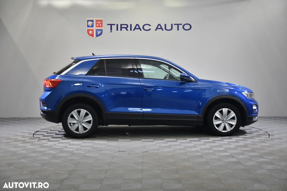 Volkswagen T-Roc - 6