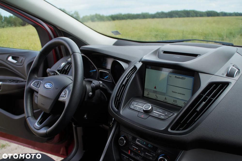 Ford Kuga - 33
