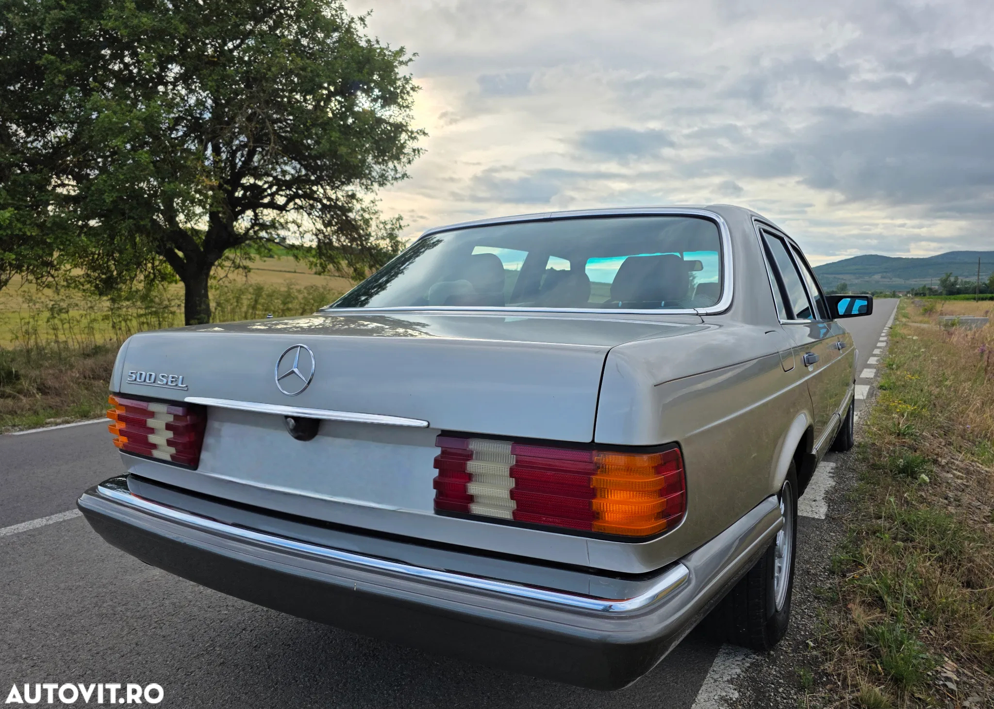 Mercedes-Benz 500 SEL - 2