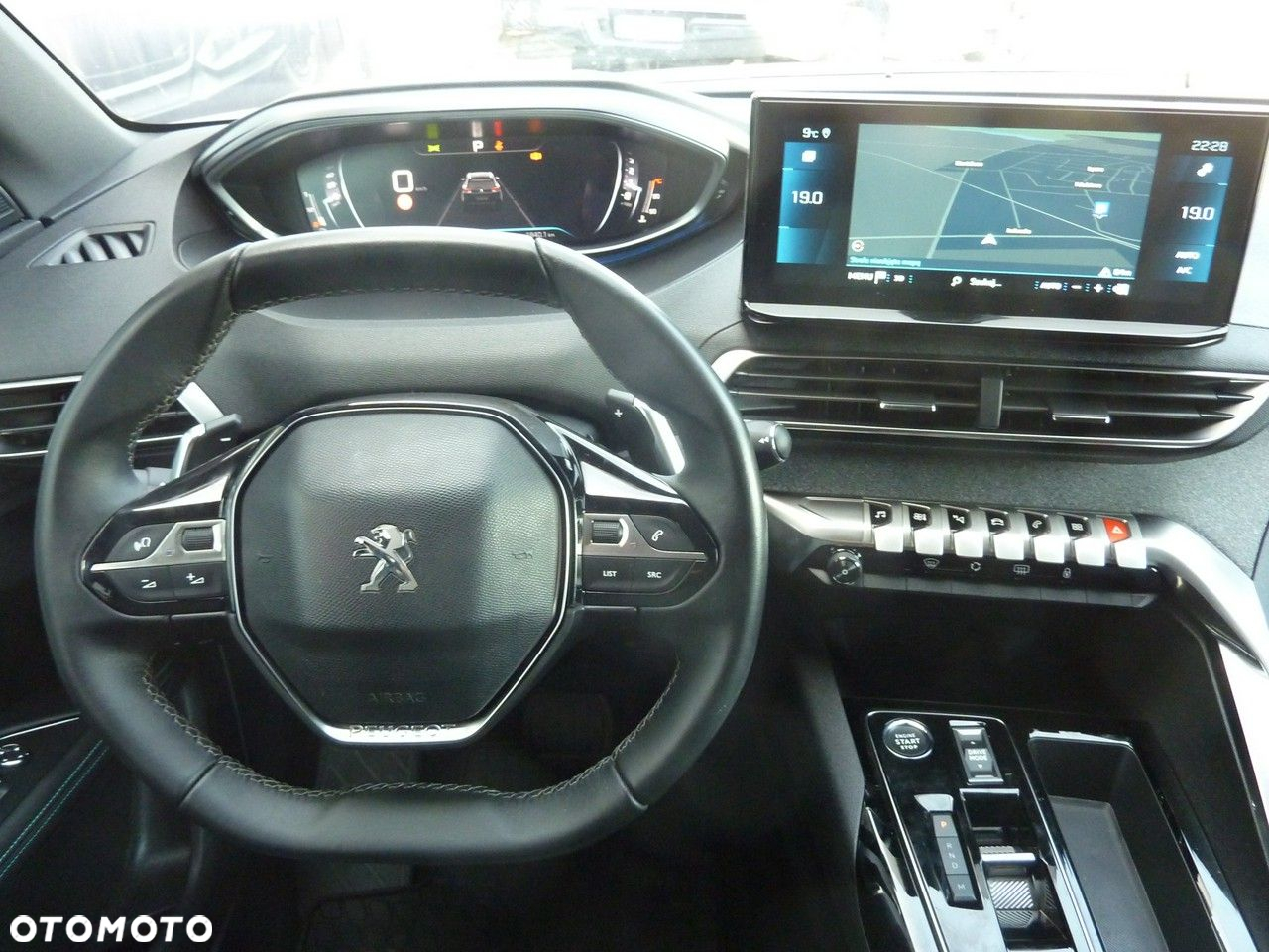 Peugeot 5008 - 19