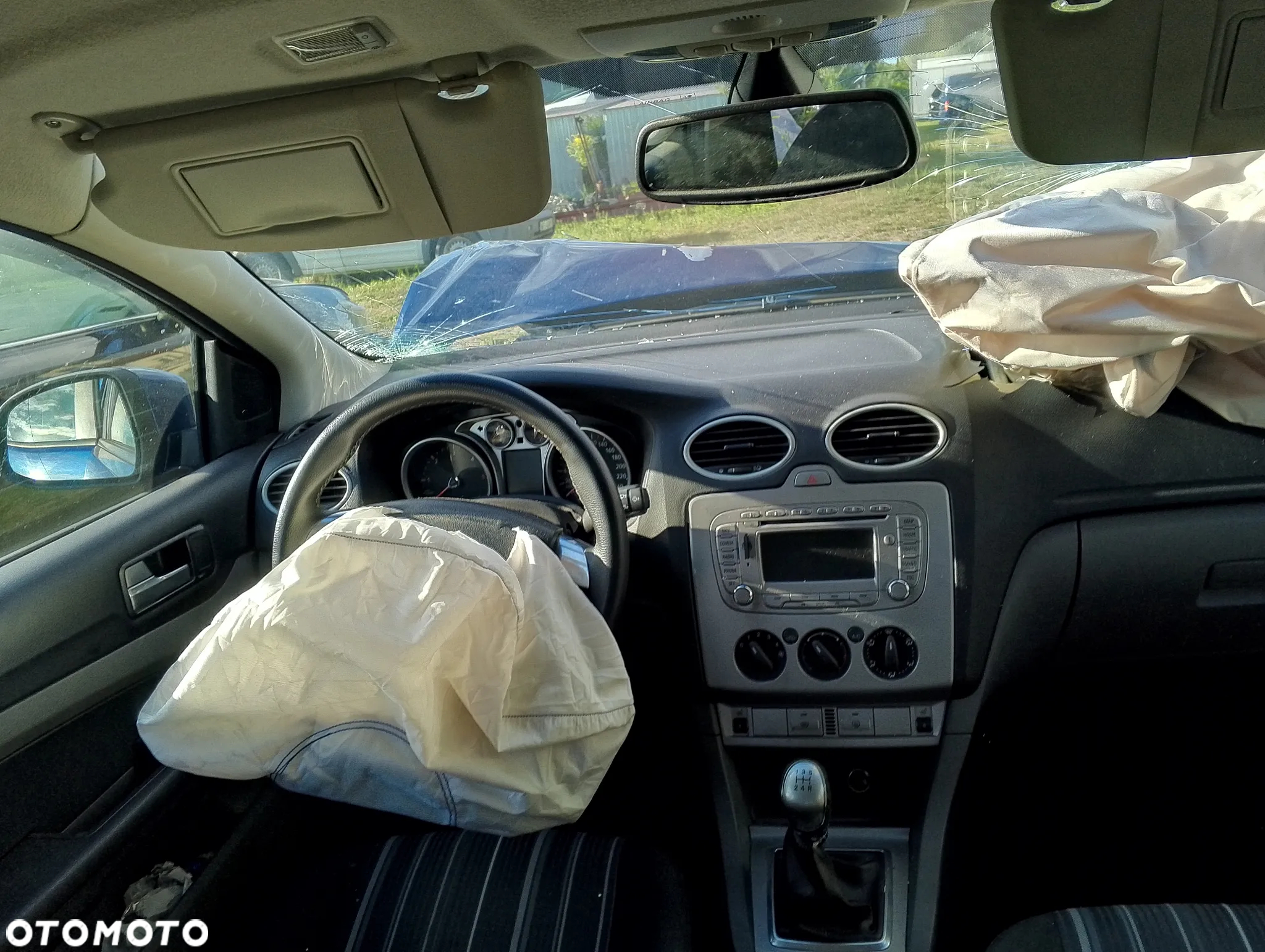 Ford Focus 1.6 TDCi Ambiente DPF - 3