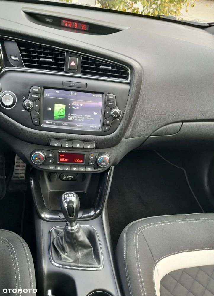 Kia Ceed 1.6 CRDi 136 ISG GT Line - 25