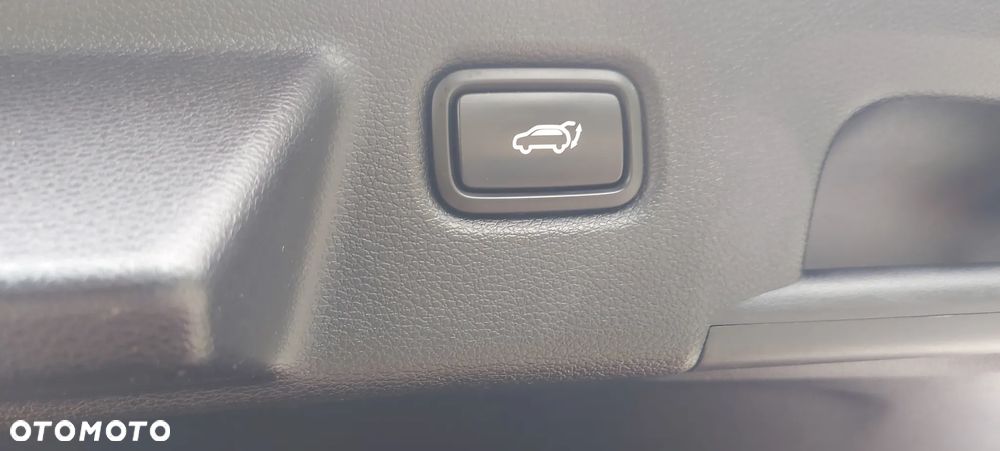 Kia XCeed 1.6 CRDi PLATINUM EDITION - 25
