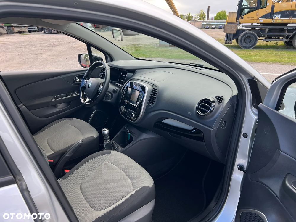 Renault Captur ENERGY TCe 120 LIMITED - 26