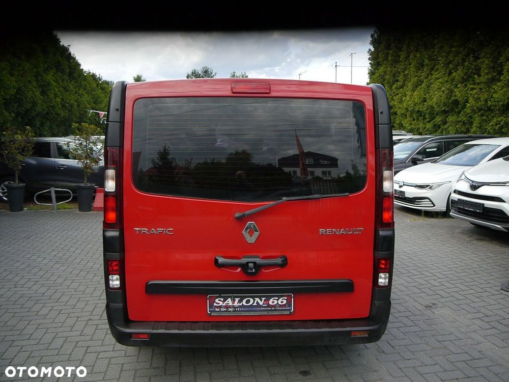 Renault Trafic - 16