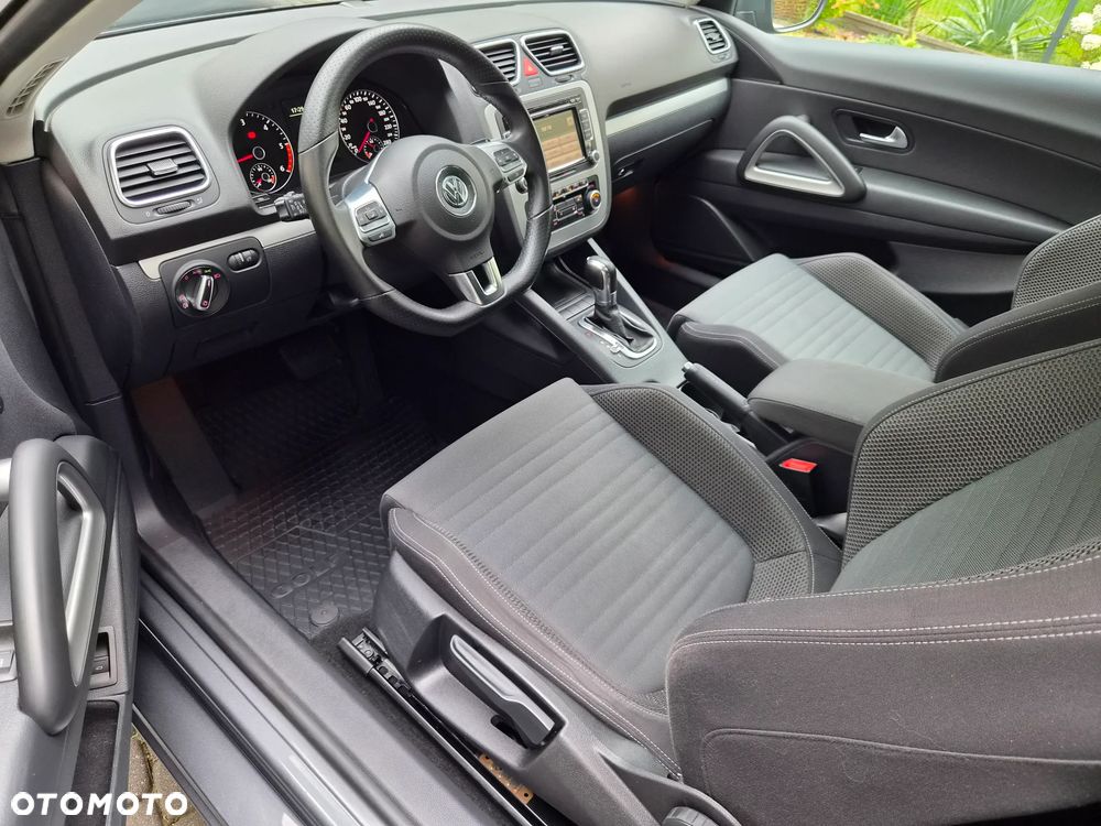 Volkswagen Scirocco 2.0 TDI DSG - 8