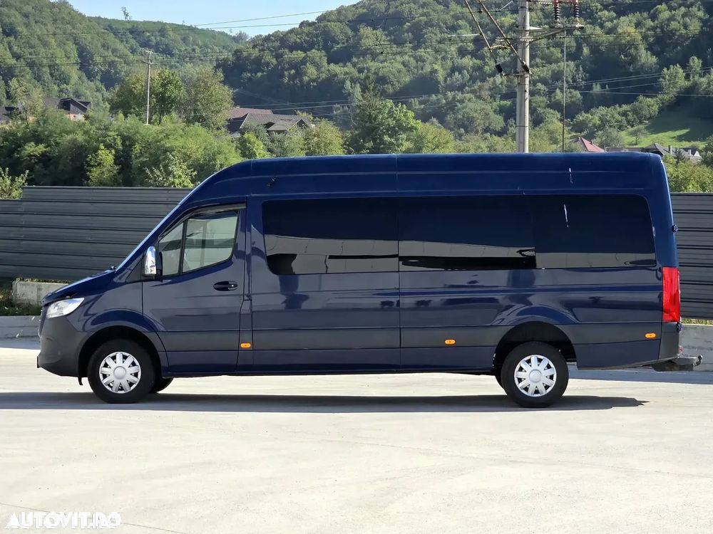Mercedes-Benz Sprinter - 15