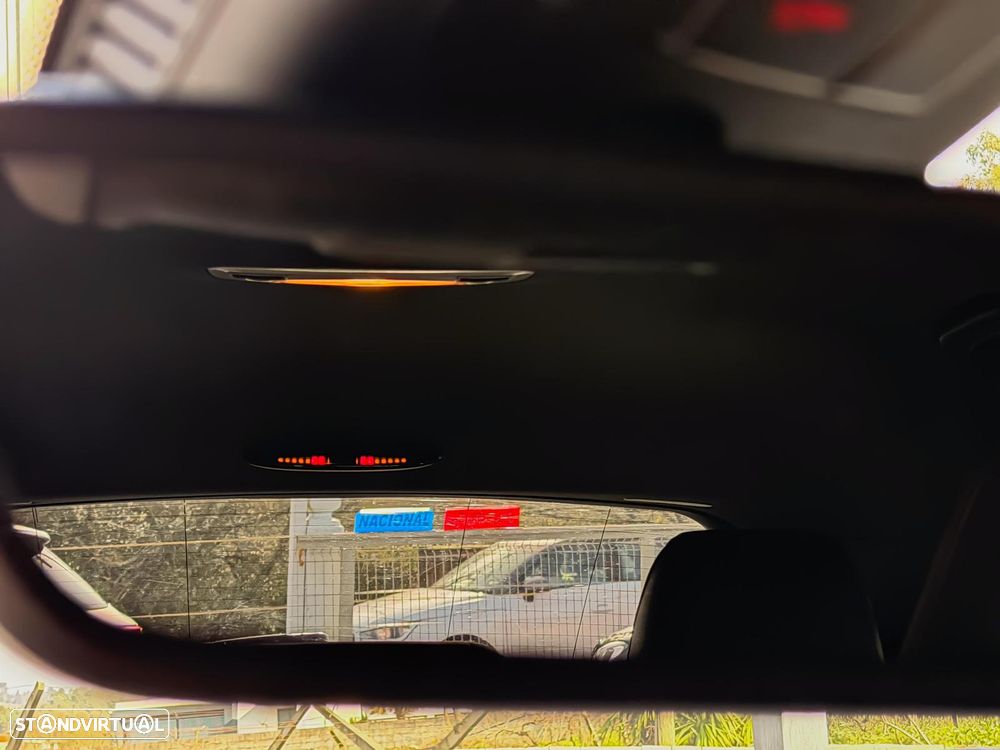 Mercedes-Benz CLA 180 d Shooting Brake AMG Line - 30