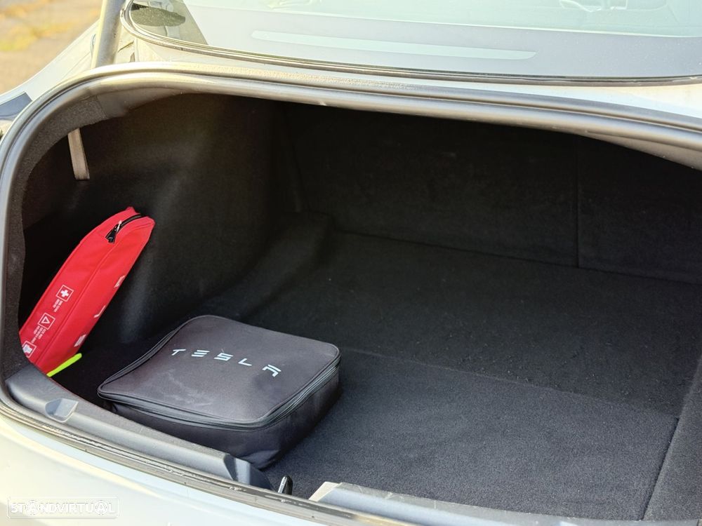 Tesla Model 3 Performance Dual Motor AWD - 14