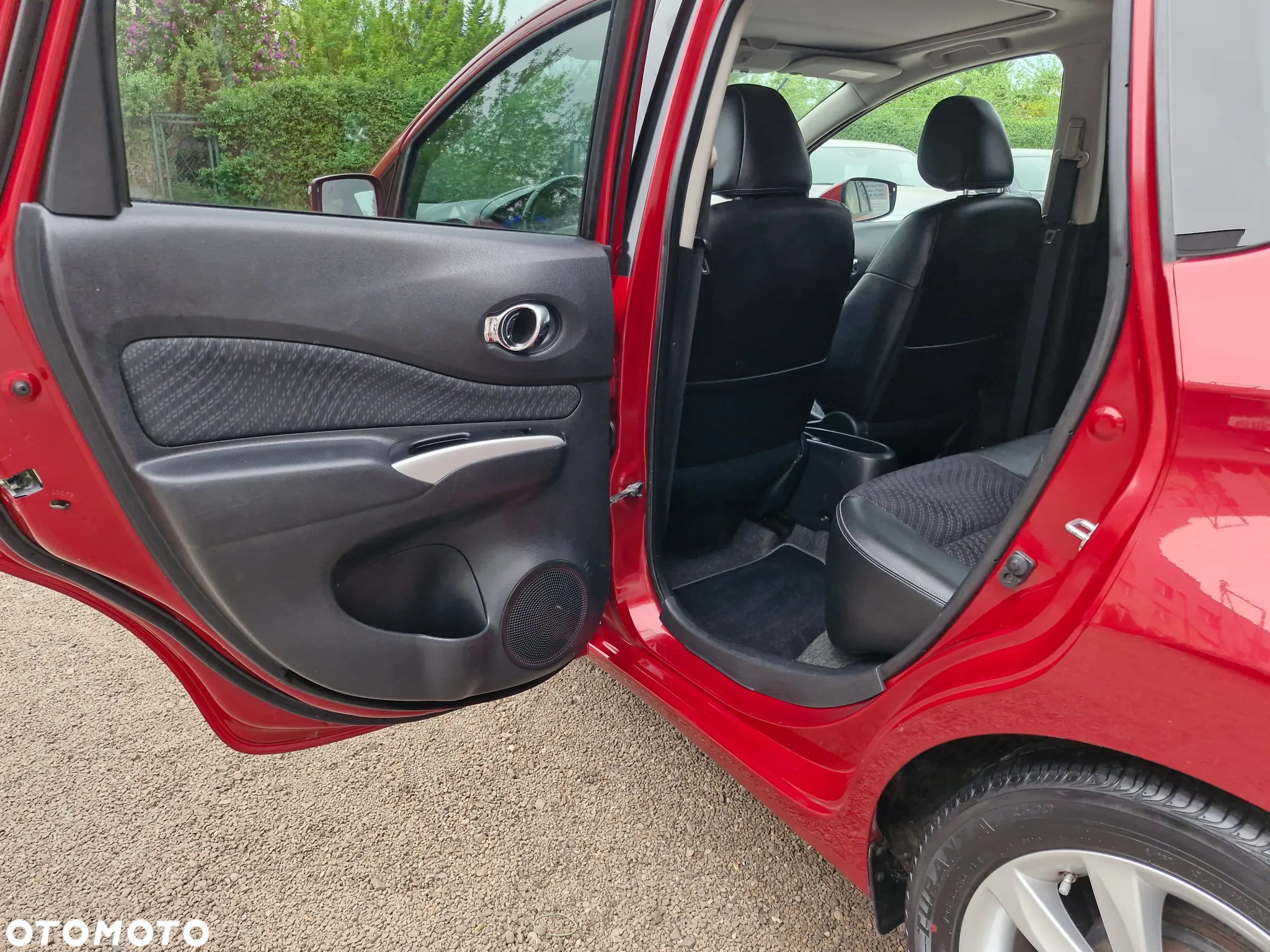 Nissan Note 1.2 Tekna EU6 - 12