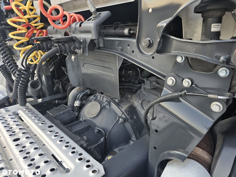 Scania G - 410 - 23