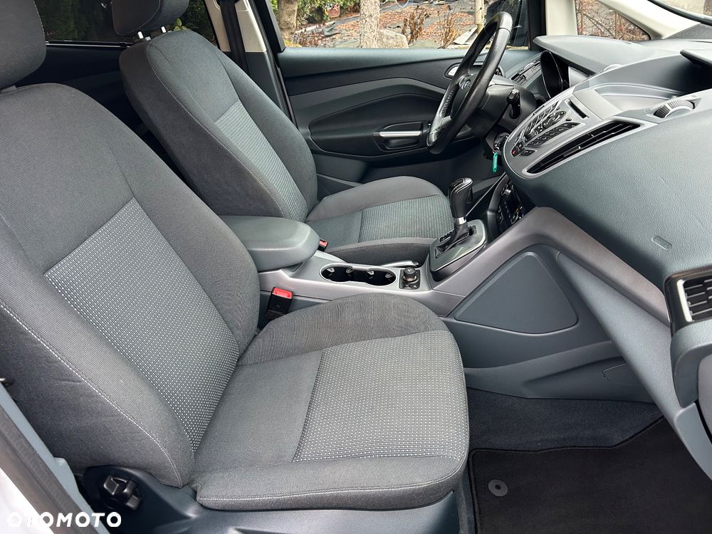 Ford C-MAX 2.0 TDCi Titanium - 32