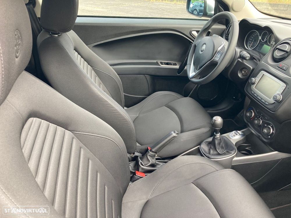 Alfa Romeo MiTo 1.3 JTDM Urban - 25